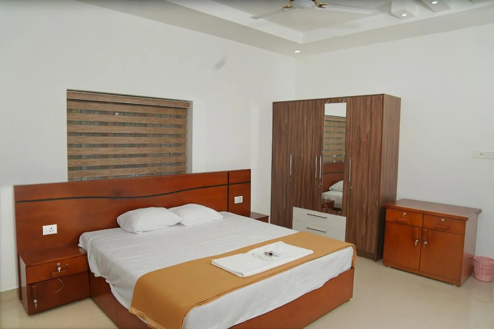 Modayil Nest Home Kottayam 0*,