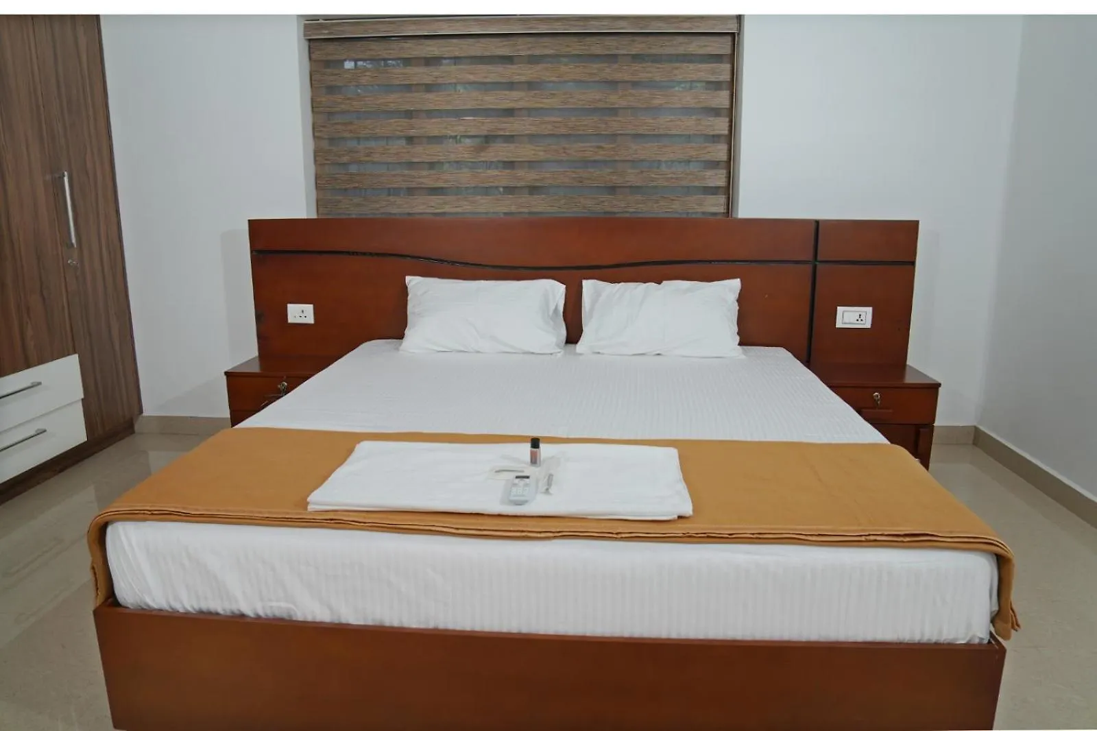 Modayil Nest Home Kottayam Villa